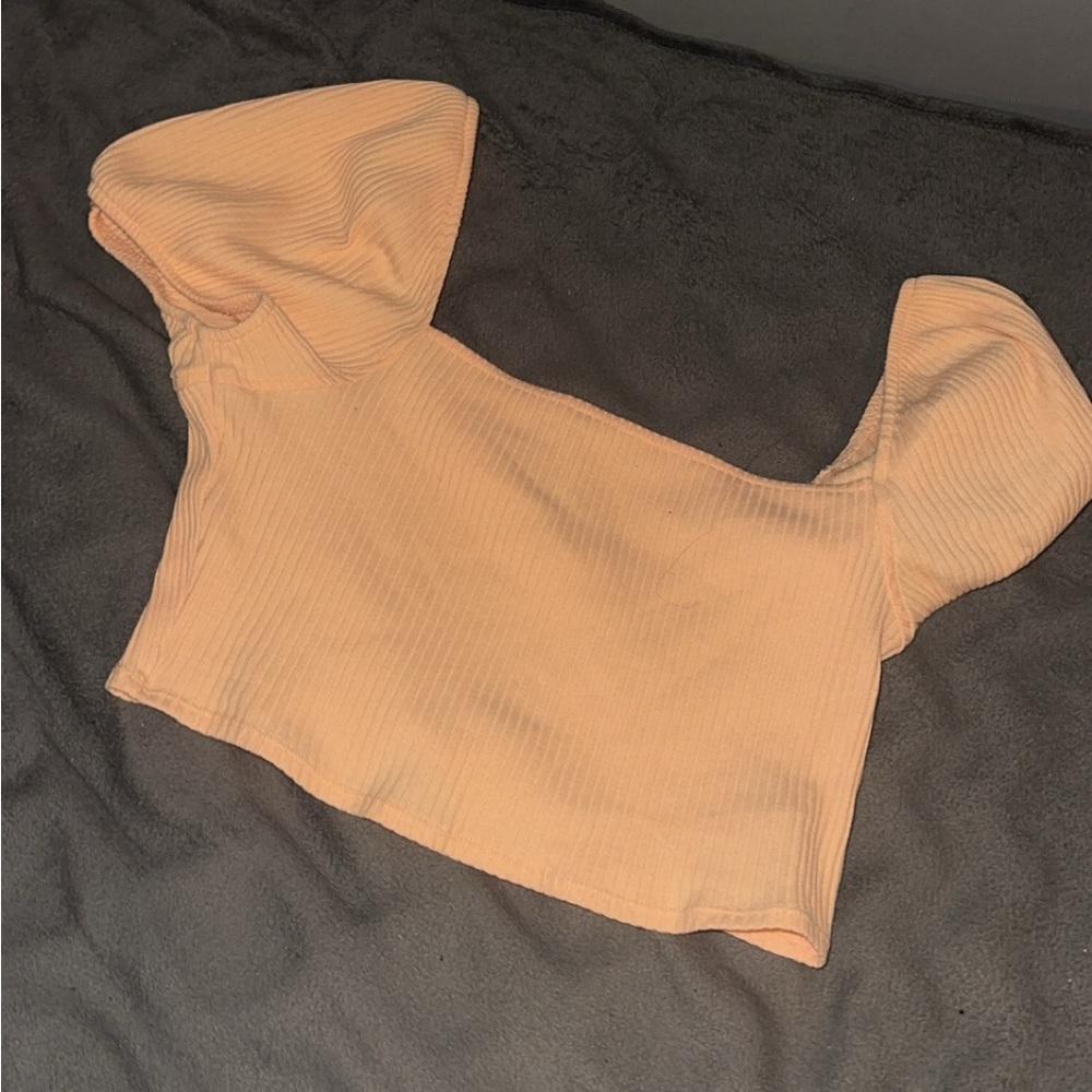 Women's Peach Puff Sleeve Top